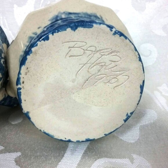 Vintage Spongeware Creamer and Sugar Set. Blue and Tan Studio Pottery Tableware - Picture 7 of 12